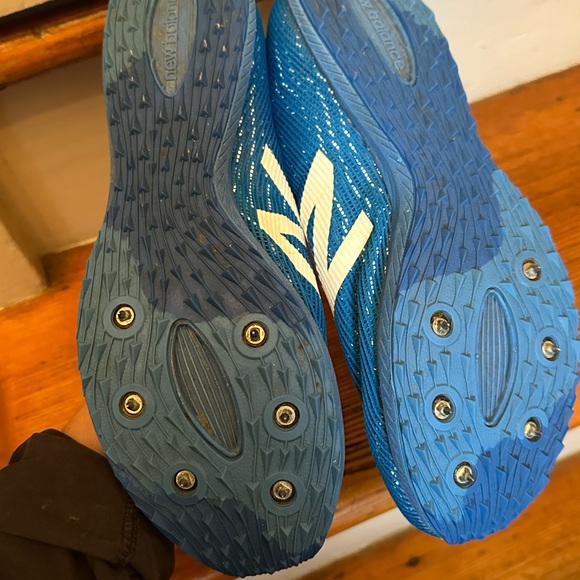 NEW BALANCE
Mens size 8.5 XC SEVEN V3 LASER BLUE/WHITE - Picture 3 of 5